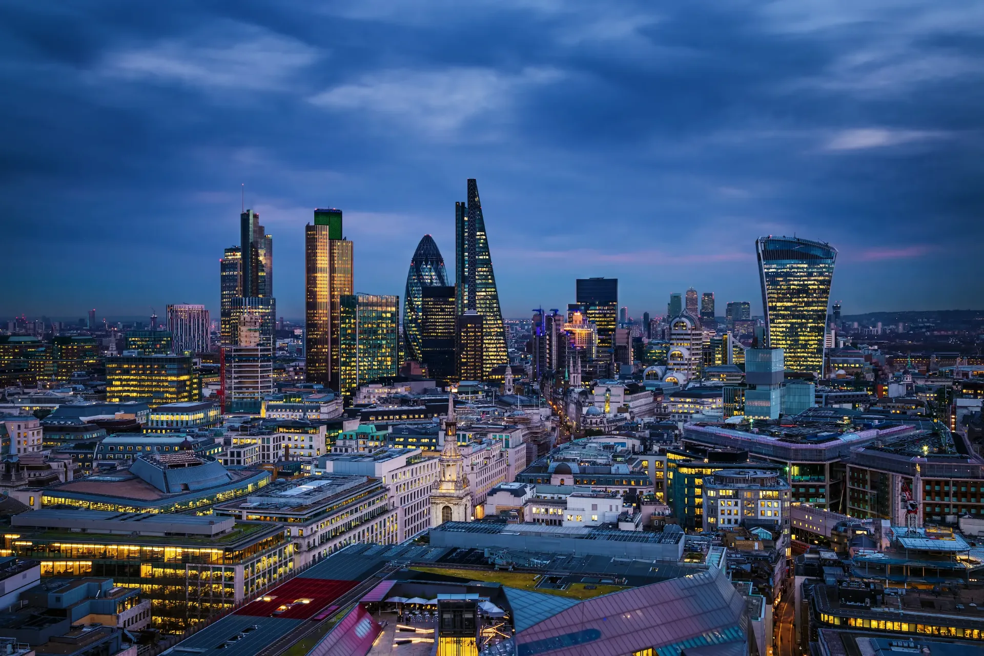 UK franchise locations London skyline showing business district and commercial opportunities